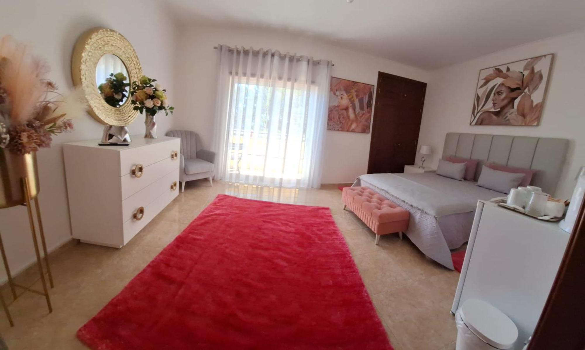 Casa Branca Pinhal * Nazare